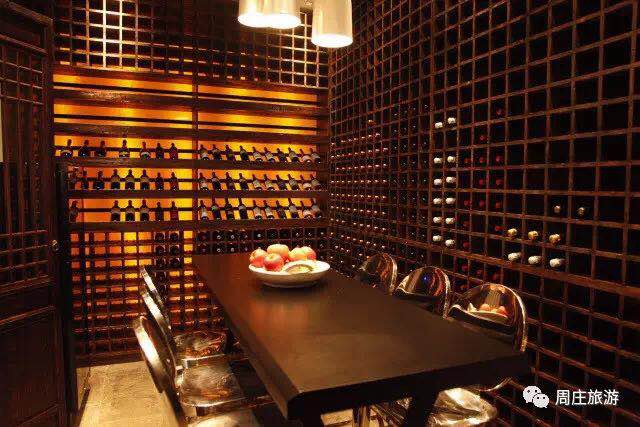 花(huā)間堂紅(hong)酒吧